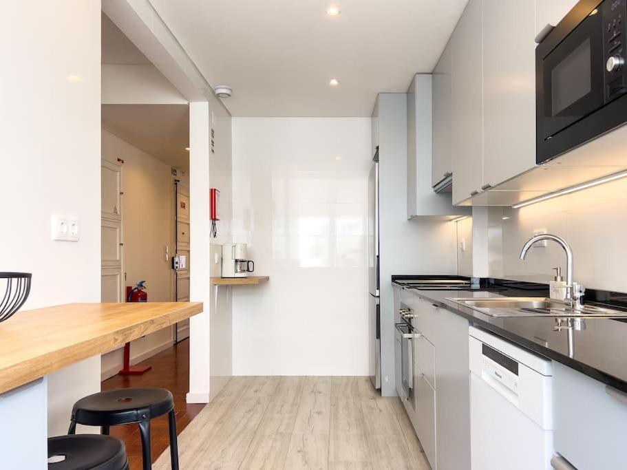 Olaias Lisbon 2 Bed Near Metro 2 Apartment Luaran gambar