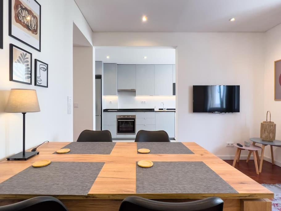 Olaias Lisbon 2 Bed Near Metro 2 Apartment Luaran gambar