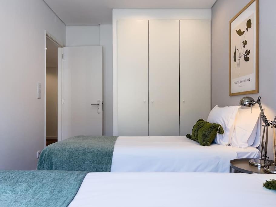 Olaias Lisbon 2 Bed Near Metro 2 Apartment Luaran gambar